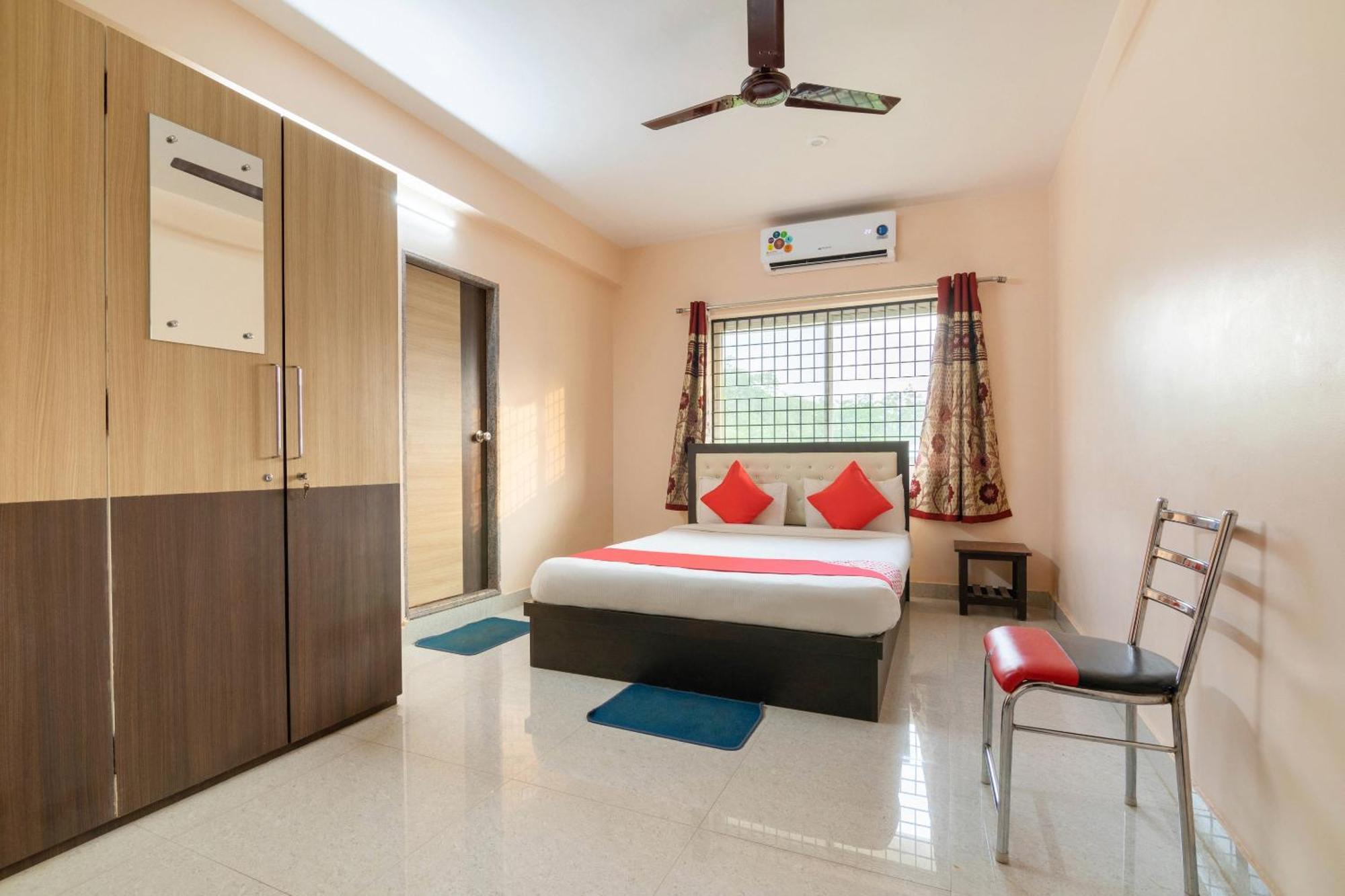โอโย แฟล็กชิป 11419 สุริยา เรซิเดนซี Hotel Dod Jala ภายนอก รูปภาพ